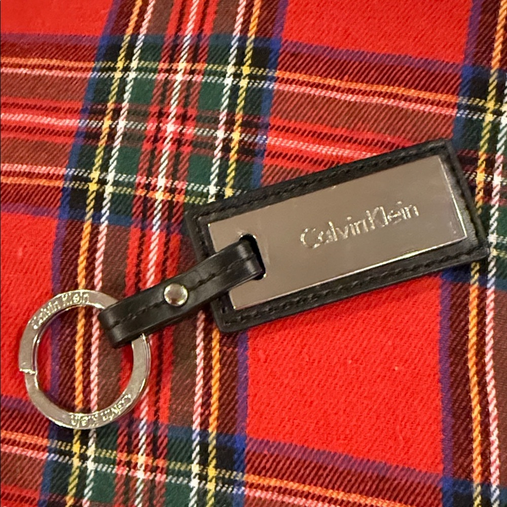 Calvin Klein Black and Silver leather Key Holder
